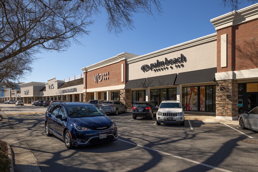 More Photos Of 300 S Stratford Rd, Winston-Salem Unknown For Lease