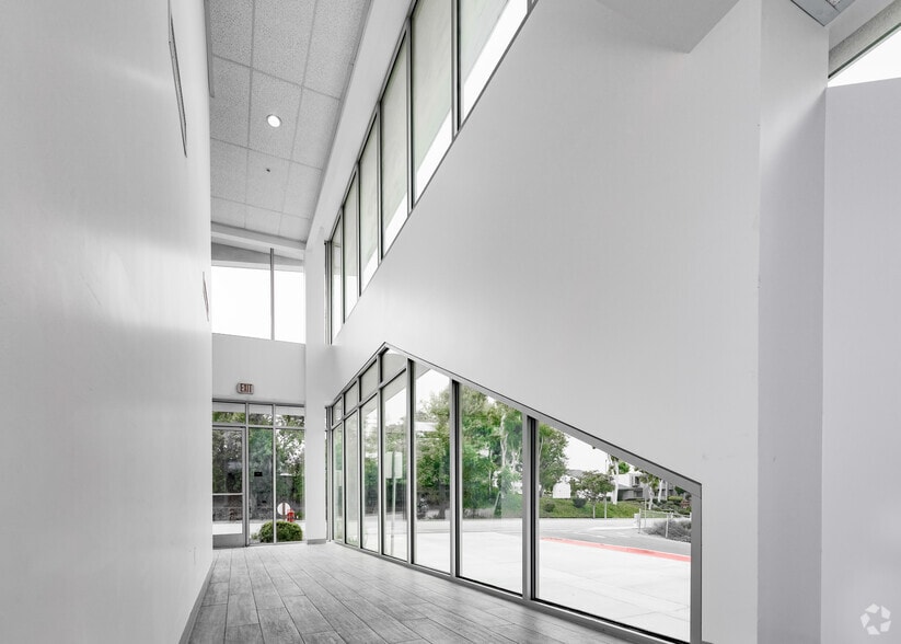 More Photos Of 19115-19117 Colima Rd, Rowland Heights Medical For Lease