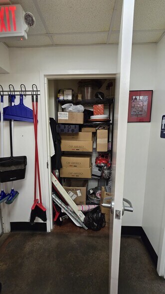 More Photos Of 327 S Wilmington St, Raleigh Storefront Retail Office For Sale