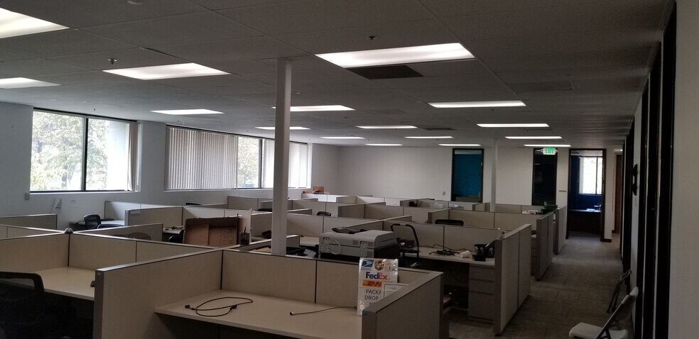 More Photos Of 3155 Kearney St, Fremont Office For Sale