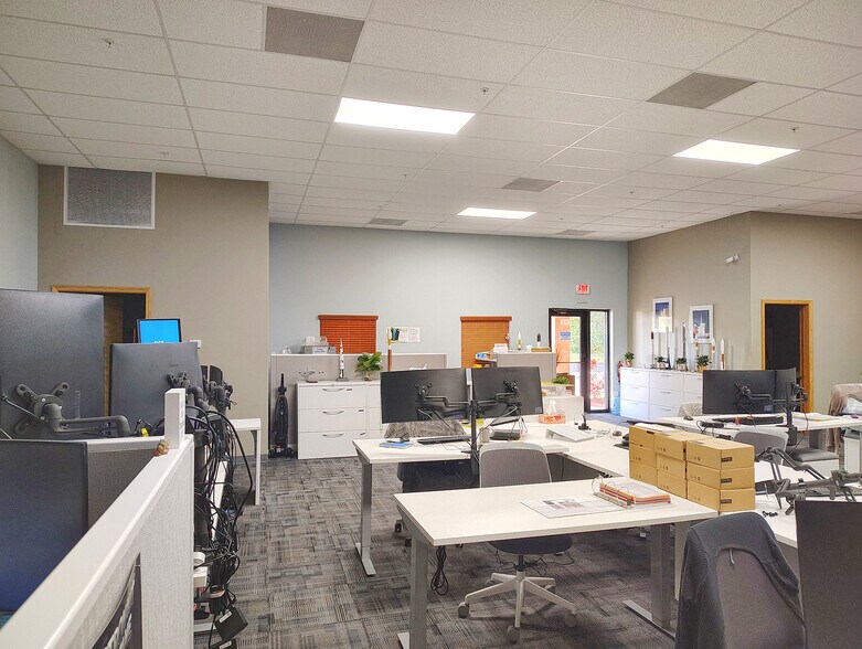 More Photos Of 115 Alma Blvd, Merritt Island Office For Lease