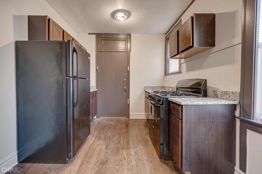 More Photos Of 11343 S King Dr, Chicago Apartments For Sale