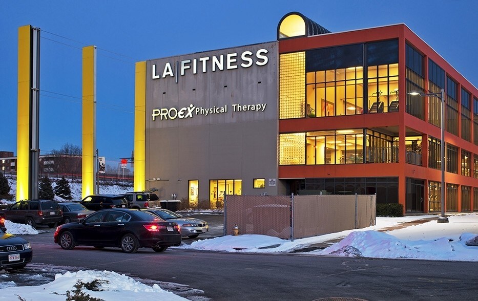 More Photos Of 1150 Hall of Fame Ave, Springfield Health Club For Lease