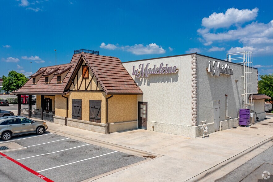 More Photos Of NW Loop 410 @ Blanco Rd, San Antonio Unknown For Lease