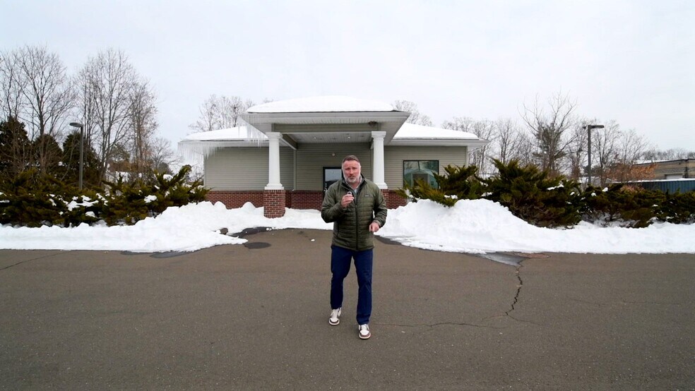 Primary Photo Of 2 Foxwood Dr, Windsor Locks Medical For Sale