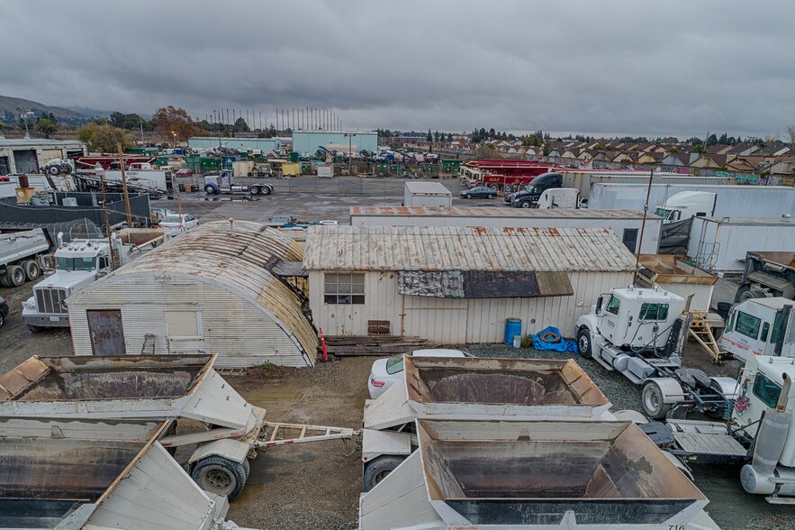 More Photos Of 29265 Pacific St, Hayward Land For Lease