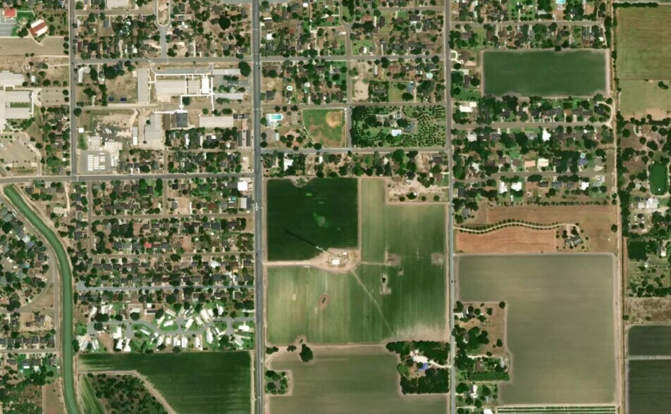 More Photos Of 954 S Main St, La Feria Land For Sale