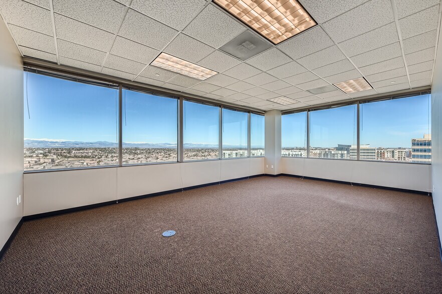 More Photos Of 10475 Park Meadows Dr, Lone Tree Office For Sale