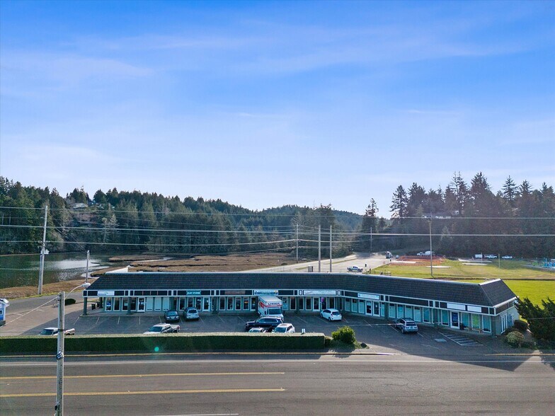 More Photos Of 385 NE Alsea Hwy, Waldport General Retail For Sale