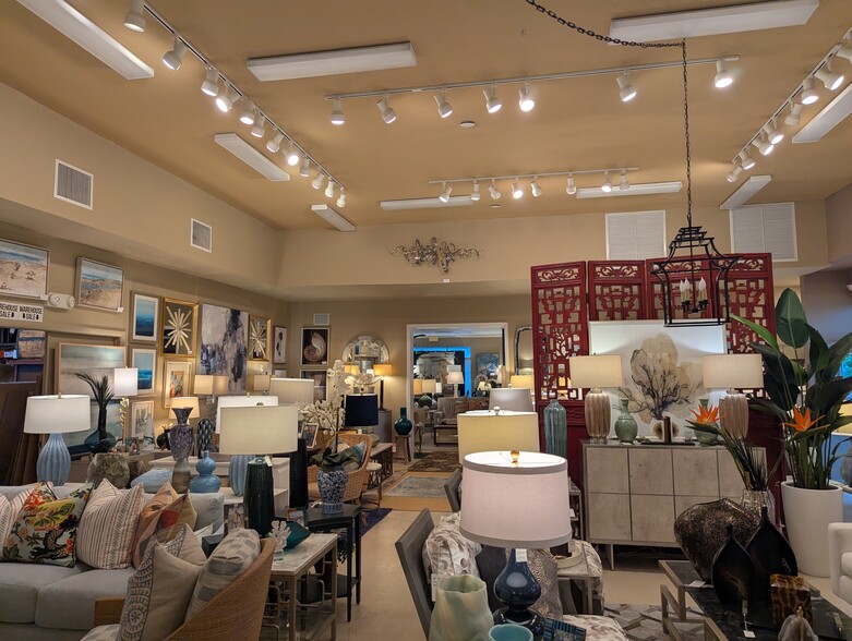 More Photos Of 1226 W Indiantown Rd, Jupiter Office For Sale