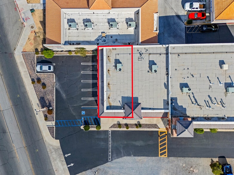 More Photos Of 12033 Mariposa Rd, Hesperia Freestanding For Lease