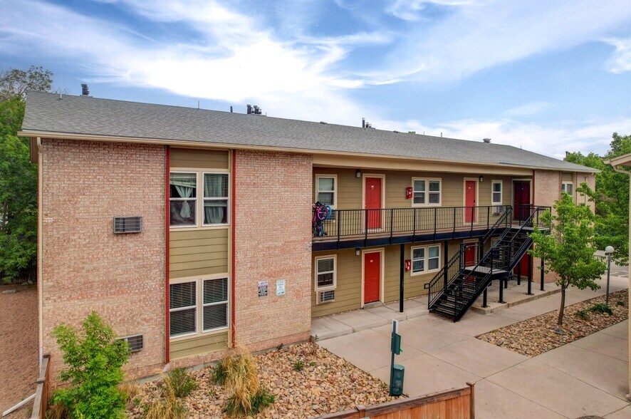 More Photos Of 10165 W 59th Ave, Arvada Apartments For Sale