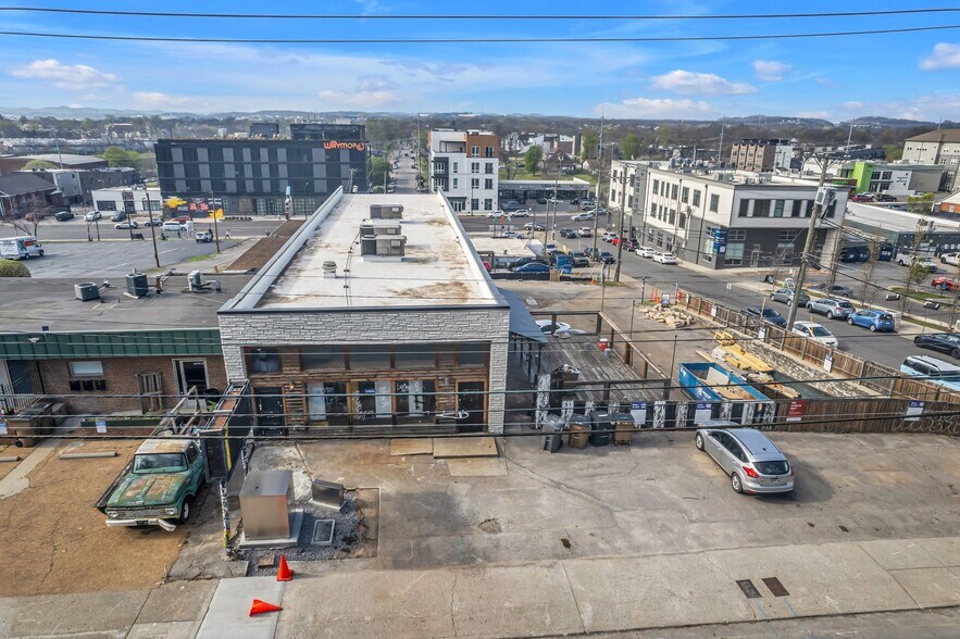 More Photos Of 823 Woodland St, Nashville Freestanding For Lease