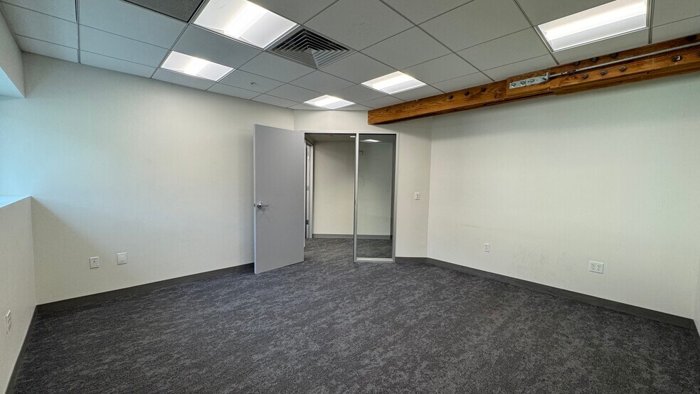 More Photos Of 1115 3rd St, San Rafael Office For Sale
