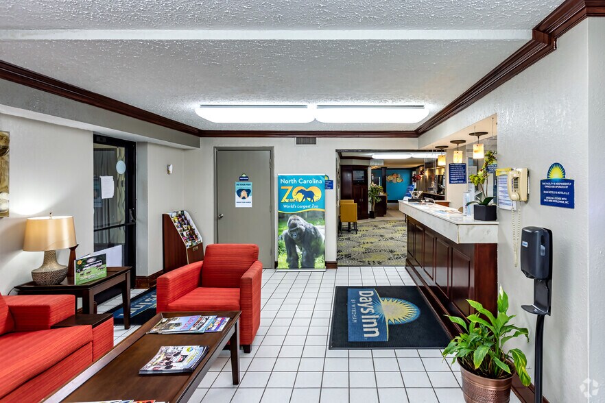 More Photos Of 10002 S Main St, Archdale Hotel For Sale