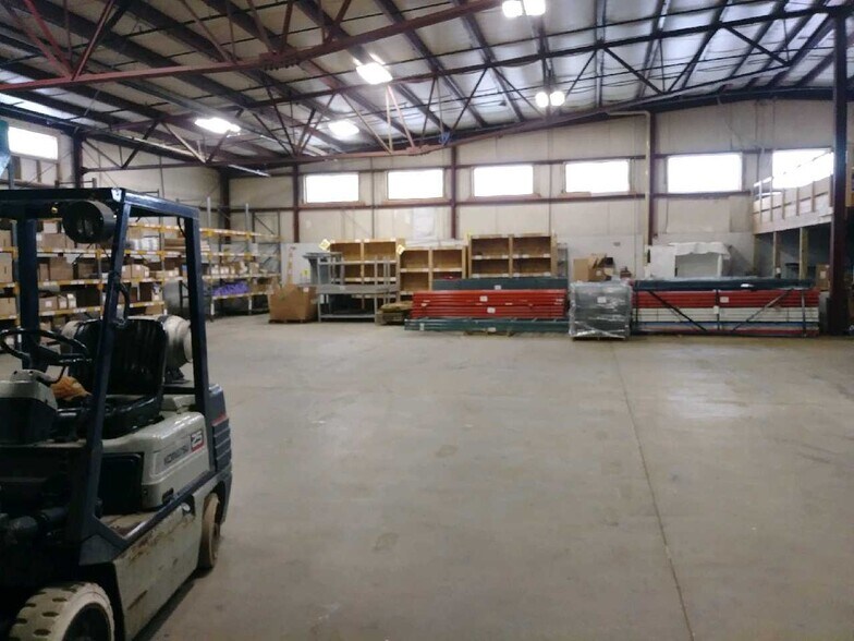 More Photos Of 111 W River St, Cadillac Distribution For Lease