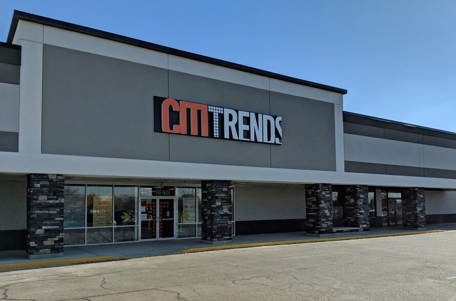 More Photos Of 2513-2666 Maple Point Dr, Lafayette Unknown For Lease