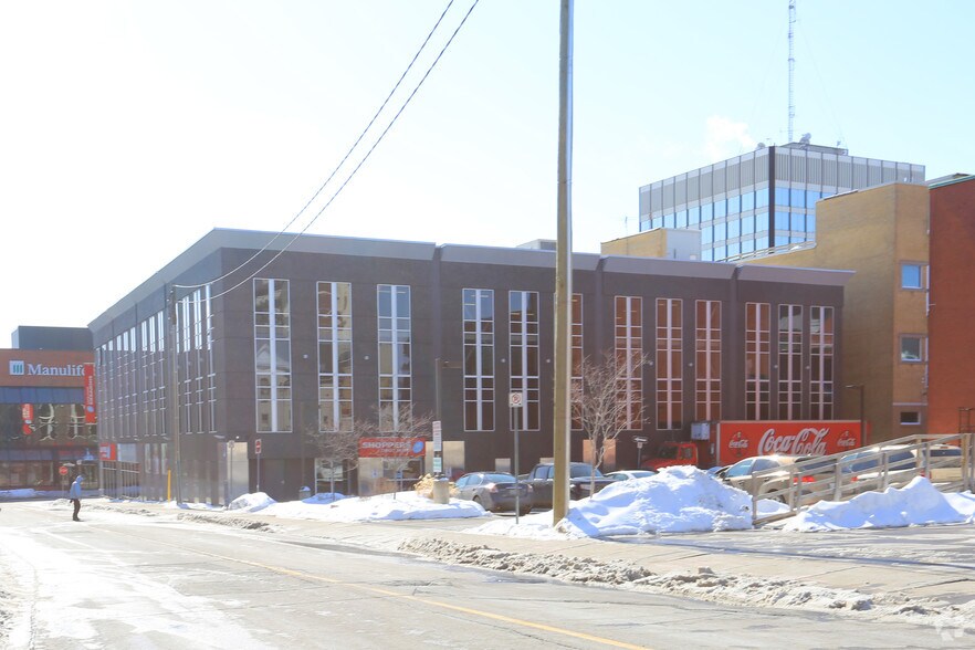 More Photos Of 260 King St W, Kitchener Office For Lease