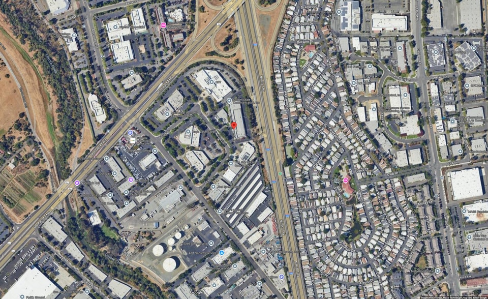 More Photos Of 960-978 Rincon Cir, San Jose Light Manufacturing For Sale