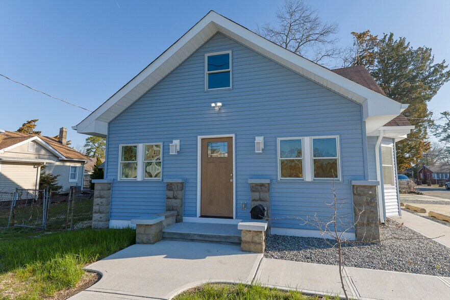 More Photos Of 153 Atlantic City Blvd, Beachwood Office Residential For Sale