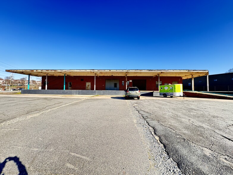 Primary Photo Of 176 Ywca Way, Winston-Salem Warehouse For Sale