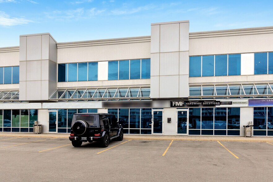 Primary Photo Of 7611 Pine Valley Dr, Vaughan Storefront Retail Office For Lease