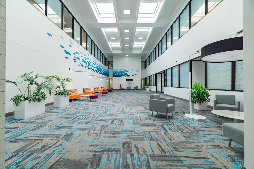 More Photos Of 206 Wild Basin Rd, Austin Office For Lease