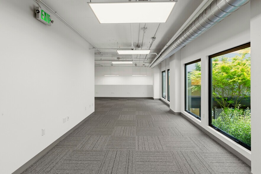 More Photos Of 1717 17th St, San Francisco Apartments For Lease