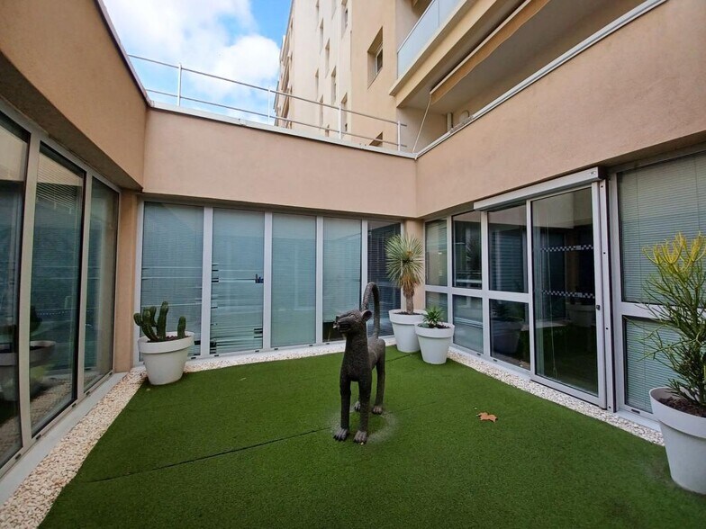Primary Photo Of 22 Avenue Robert Schuman, Marseille Office For Sale