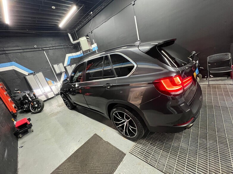 More Photos Of 585 Route 303, Blauvelt Auto Repair For Sale