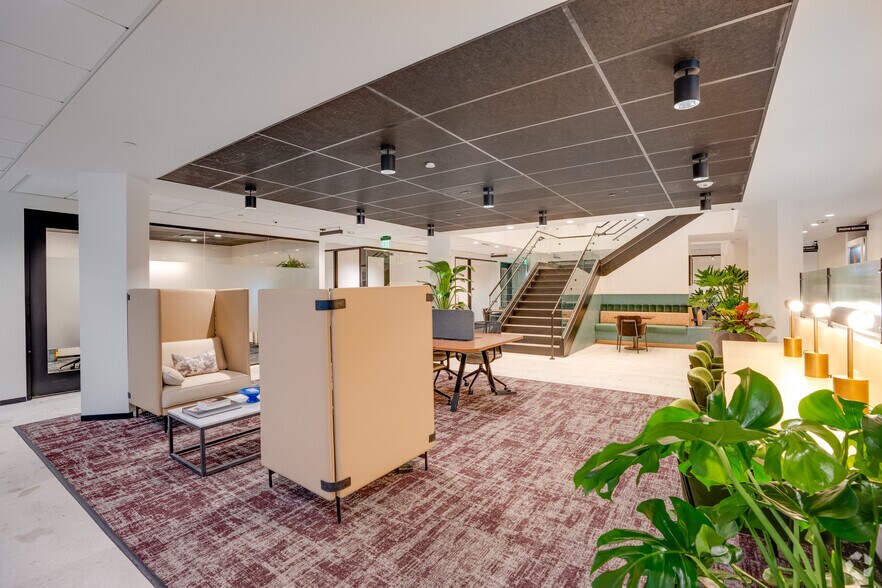 More Photos Of 3390 Mary St, Coconut Grove Coworking Space