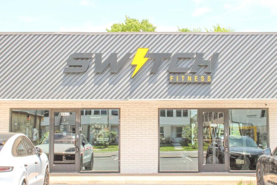 More Photos Of , Dallas General Retail For Sale