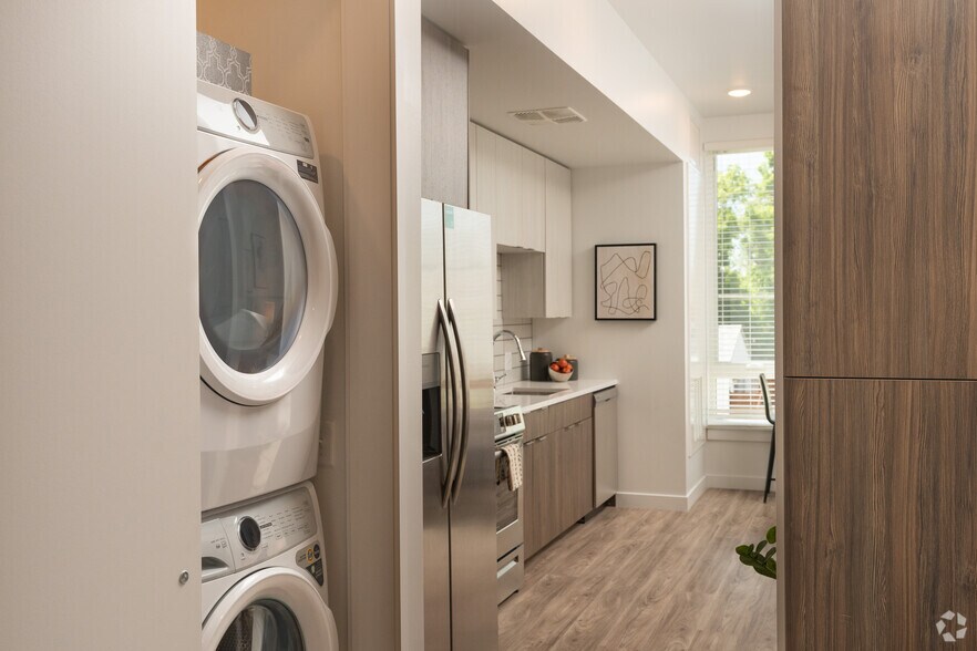 More Photos Of 1190 S Pennsylvania St, Denver Apartments For Sale