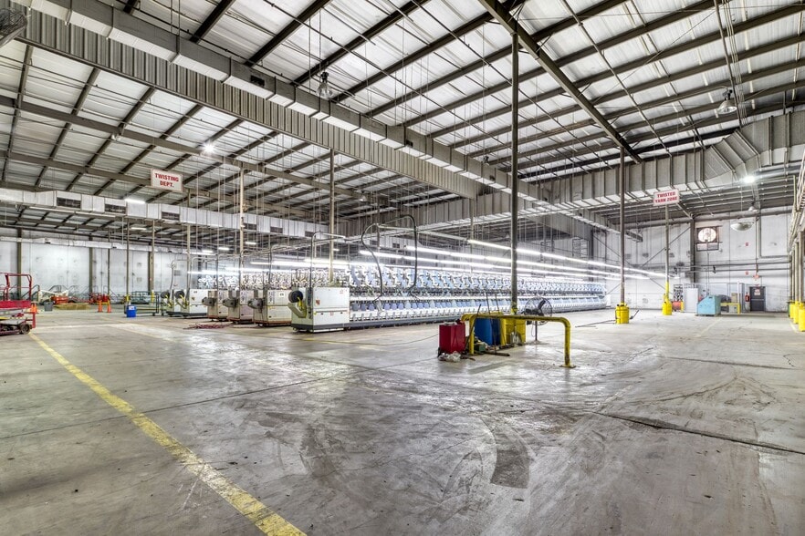 More Photos Of 3295 Dug Gap Rd, Dalton Warehouse For Sale