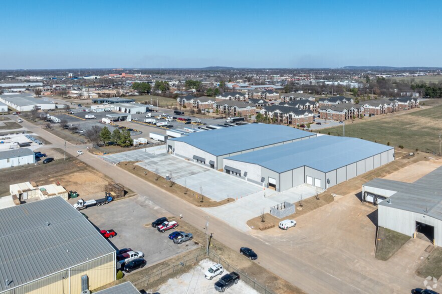 More Photos Of 432 Industrial Dr, Tontitown Industrial For Sale