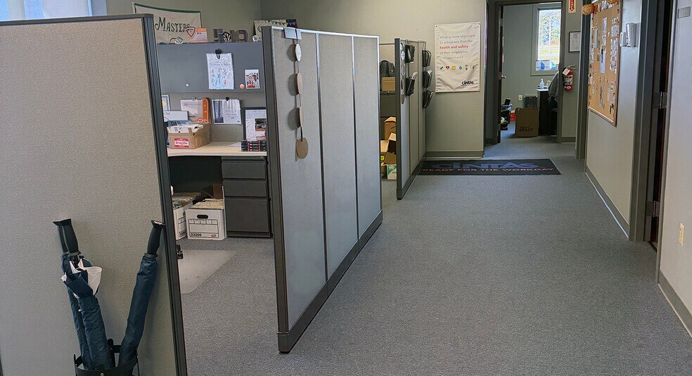 More Photos Of 1708-1710 W Hundred Rd, Chester Warehouse For Lease