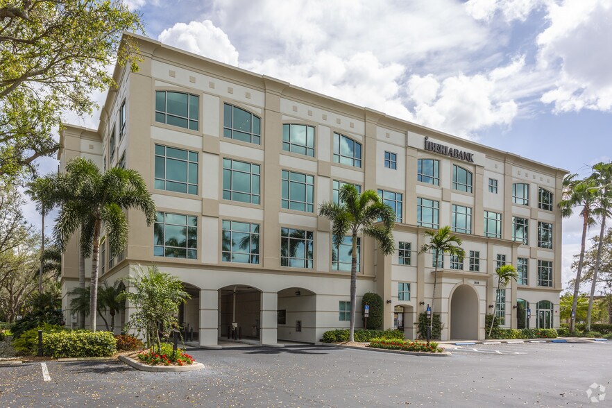 More Photos Of 3838 Tamiami Trl N, Naples Office For Lease