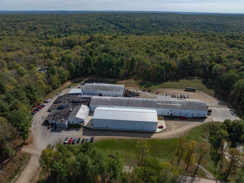 More Photos Of 162 Chapman Rd, Pleasantville Manufacturing For Sale