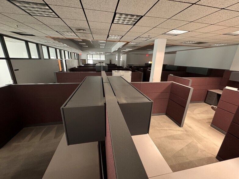 More Photos Of 1100 E Bridger Ave, Las Vegas Office For Lease