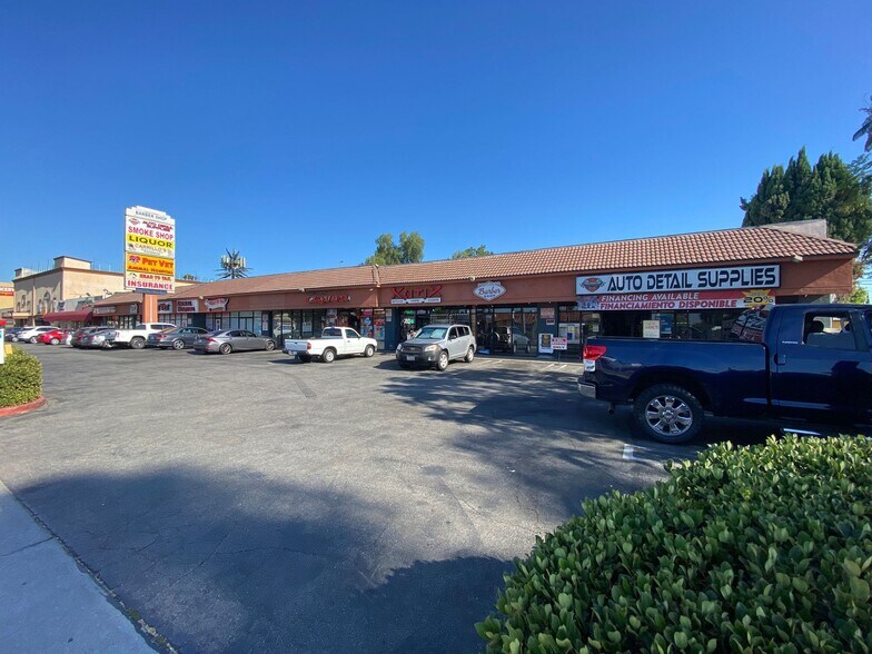 More Photos Of 19744-19760 Sherman Way, Winnetka Unknown For Lease