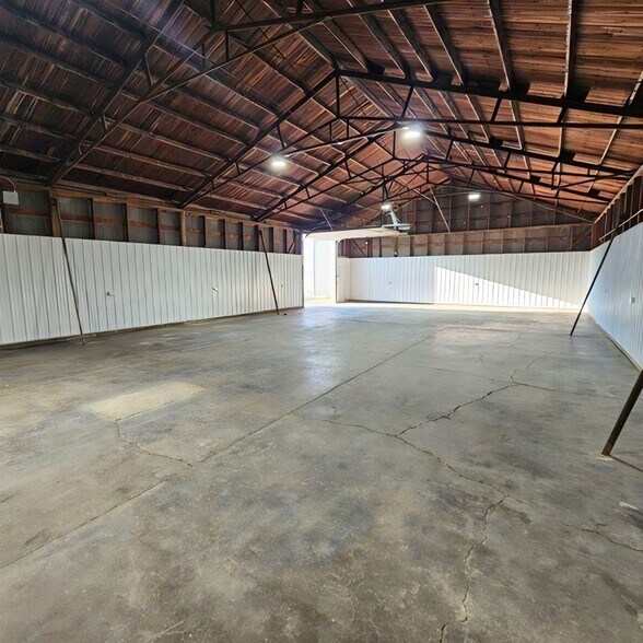 More Photos Of 1108 E 22nd St, Hays Industrial For Lease