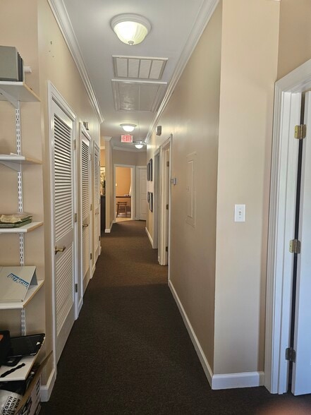 More Photos Of 316 W Millbrook Rd, Raleigh Office For Sale