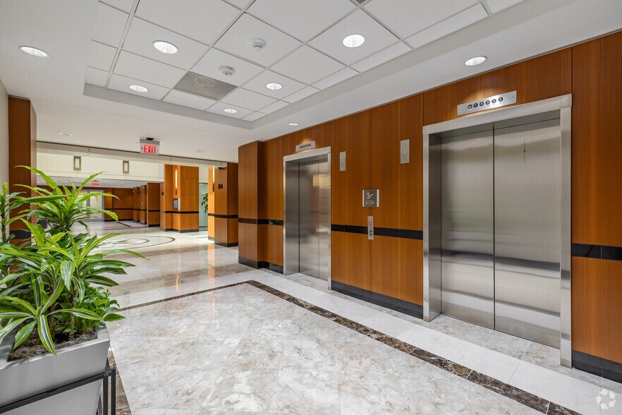 More Photos Of 104 Woodmont Blvd, Nashville Unknown For Lease
