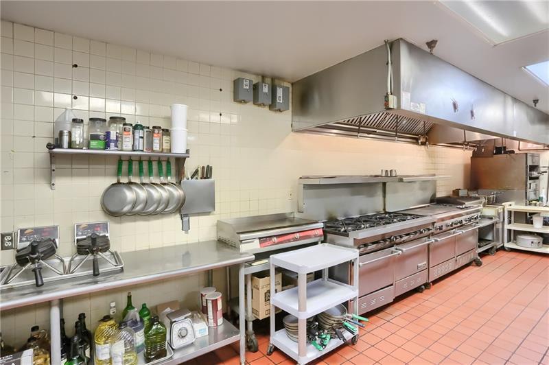 More Photos Of 2305 Wilmington Rd, New Castle Restaurant For Sale