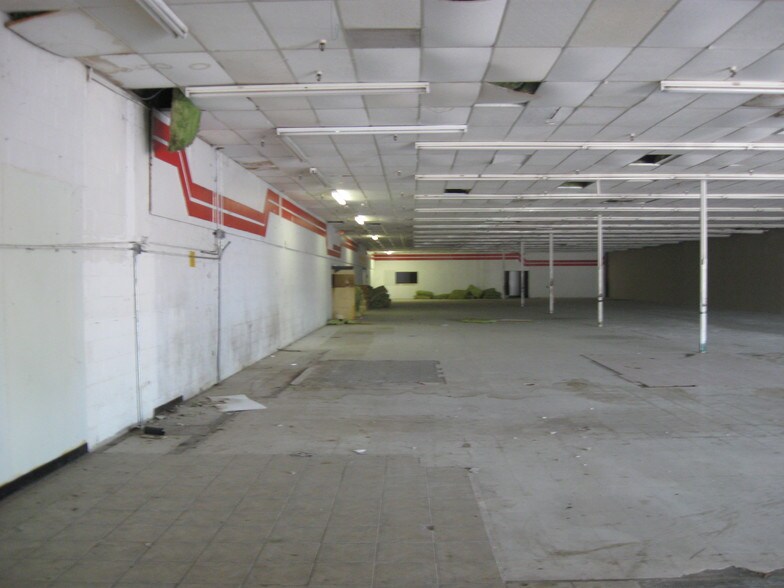 More Photos Of 5101 Gus Thomasson Rd, Mesquite Unknown For Lease