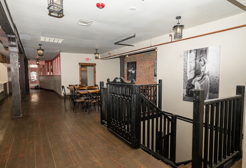 More Photos Of 5 N C St, Virginia City Restaurant For Lease