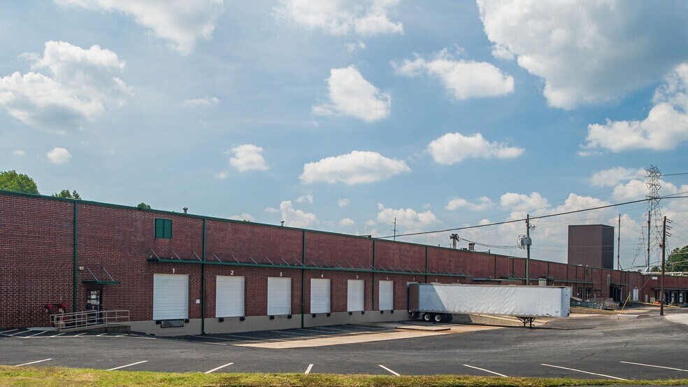 Primary Photo Of 2971 Olympic Industrial Dr SE, Smyrna Warehouse For Lease