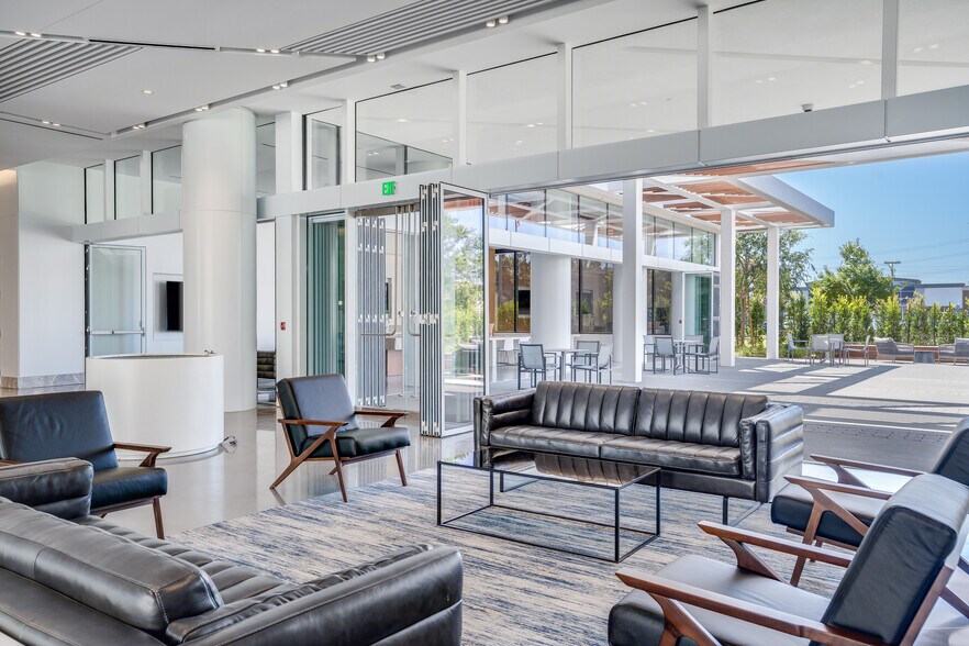 More Photos Of 2361-2381 Rosecrans Ave, El Segundo Office For Lease