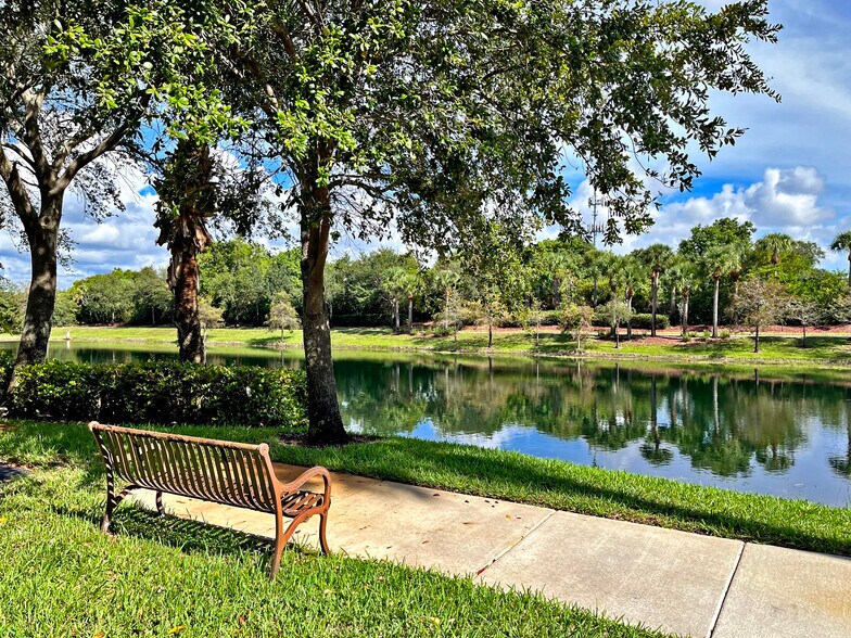 More Photos Of 1641 Worthington Rd, West Palm Beach Office For Lease