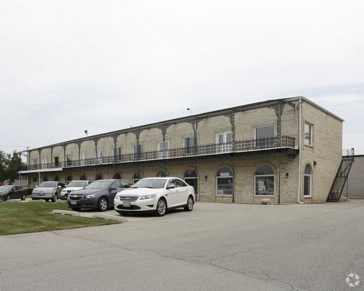 More Photos Of 2430 Plainfield Rd, Crest Hill Medical For Lease